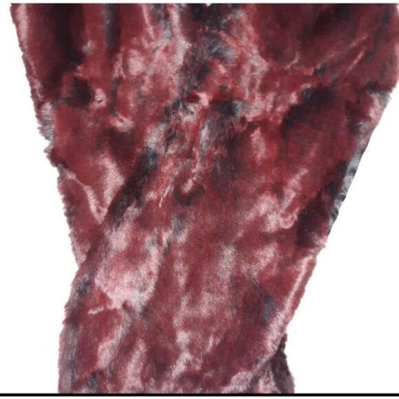 Kenneth Cole Women’s Burgundy Collar Scarf 100% Polyester - Picture 6 of 13